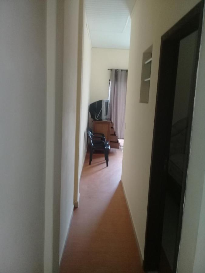 Hospedagem Apolinario Apartamento *